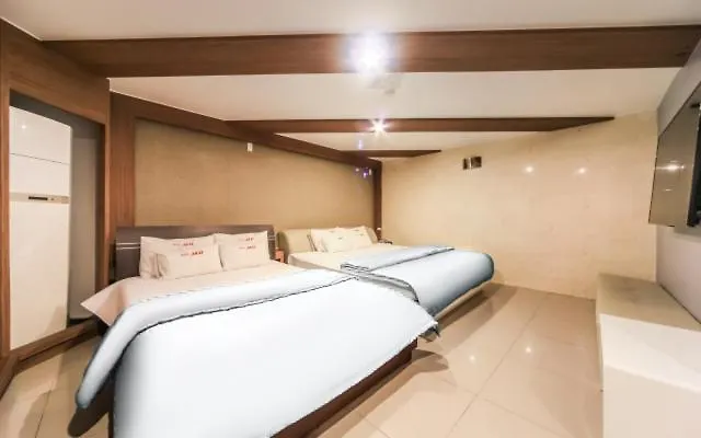 Mu Hotel Busan 0*,  South Korea